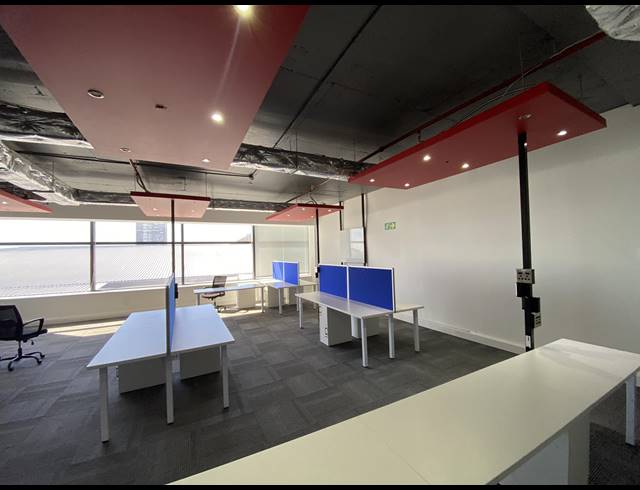 159M² OFFICE TO LET IN SEA POINT